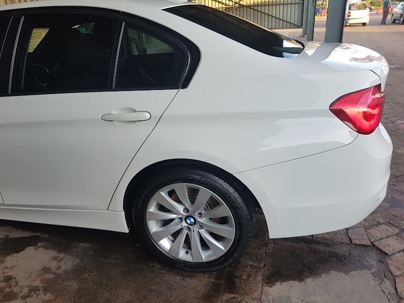 Masakhane Car Wash - Photo 3
